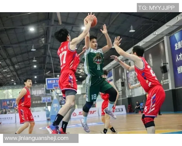 广州篮球队的转型之路：从传统强队到现代竞技的蜕变与挑战