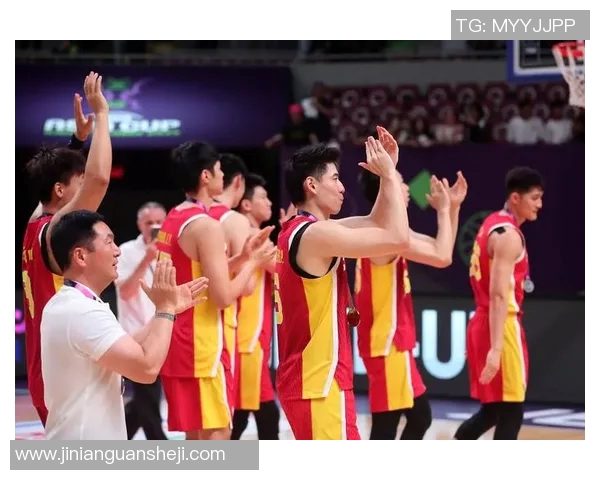 2016年美国男篮与中国队激战回顾：篮球盛宴中的荣耀与挑战