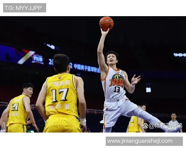 姜宇星的成长之路：从默默无闻到璀璨星辰的奋斗历程与心路历程