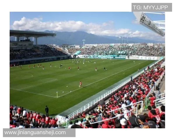 松本山雅迎战枥木球队全力争胜展现实力与团队精神