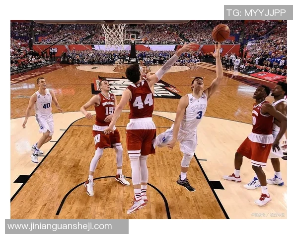 2013年NBA热火队与活塞队激战回顾精彩瞬间与赛季表现分析