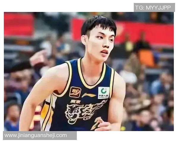 徐杰：从青涩新星到篮球场上的闪耀巨星成长之路与未来展望